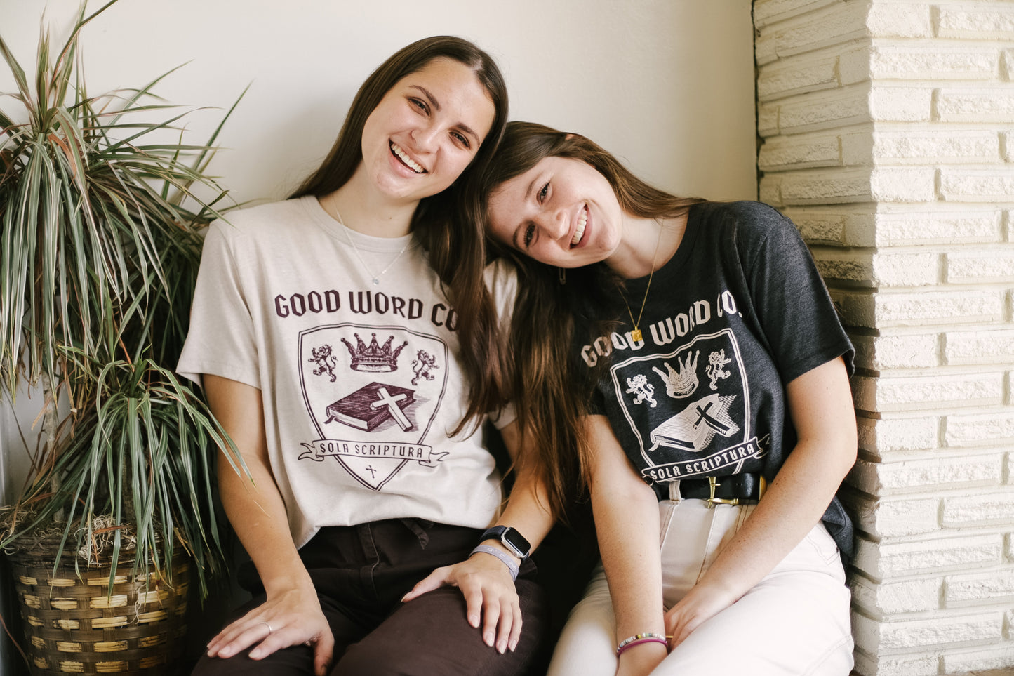 Sola Scriptura Collegiate Shirt - Vintage Gray
